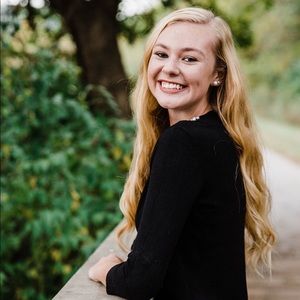 Meet your Posher, Sarah